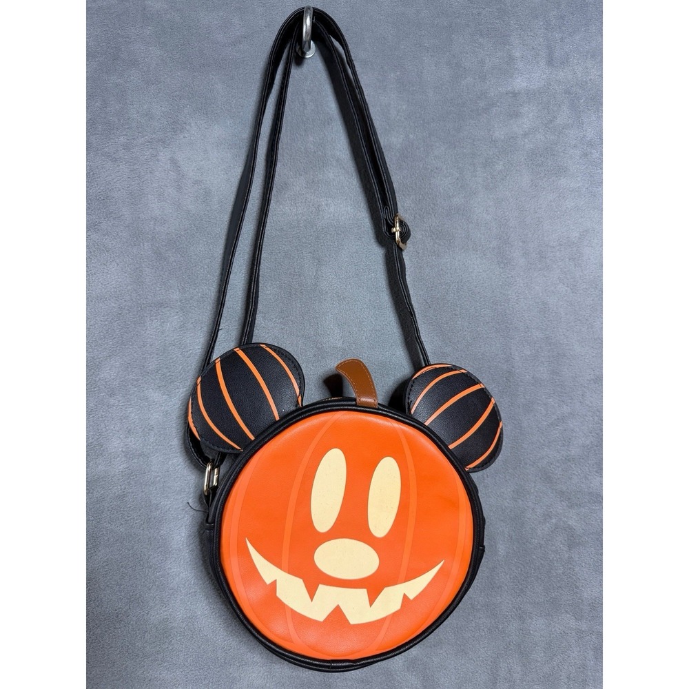 Disney Halloween Glow In The Dark Mickey Mouse Jack O Lantern Crossbody Purse